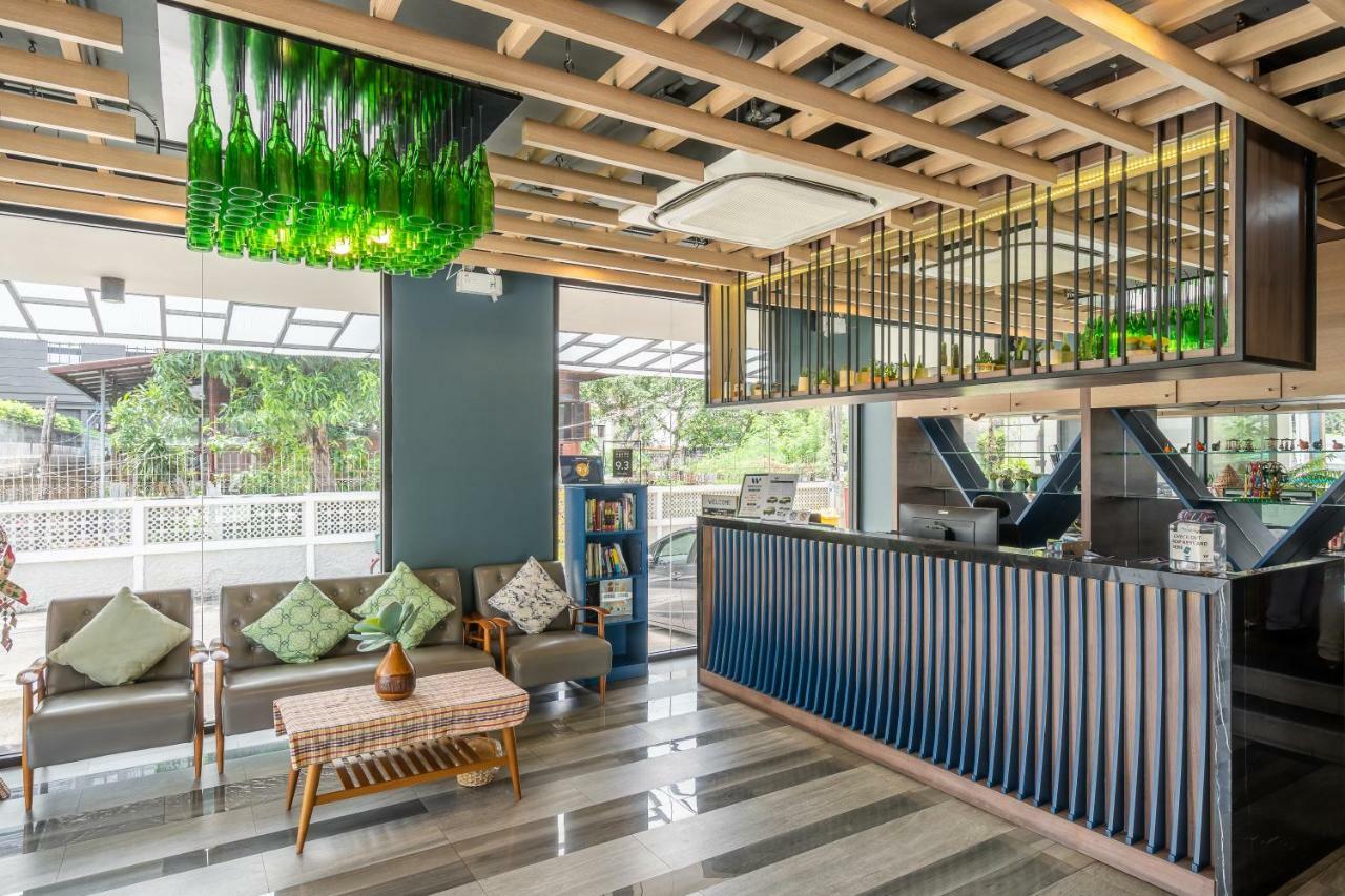 W Station Hotel Bangkok Exterior foto